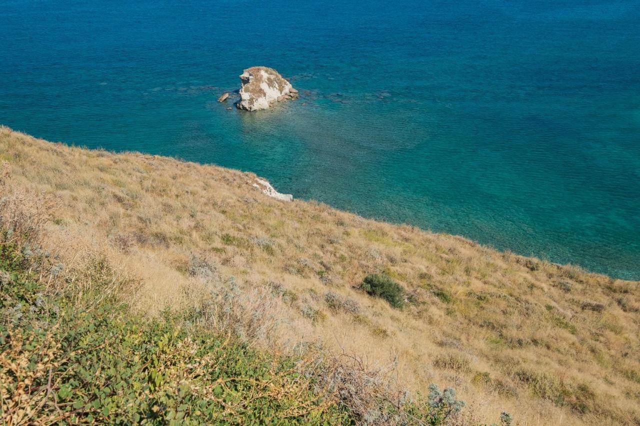 Karavos View - An Artists' Hideaway Paradise Kalyves Exterior foto